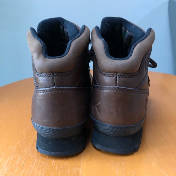 Timberland women’s hikers - size 9M - Picture 2 of 6